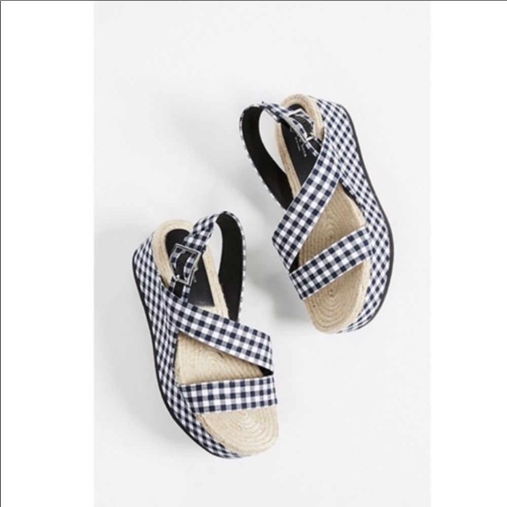 MEGAN SANDAL NAVY GINGHAM